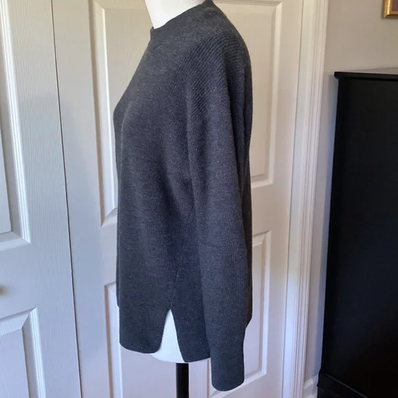 Lululemon Dark Gray Sweater - Picture 2 of 11